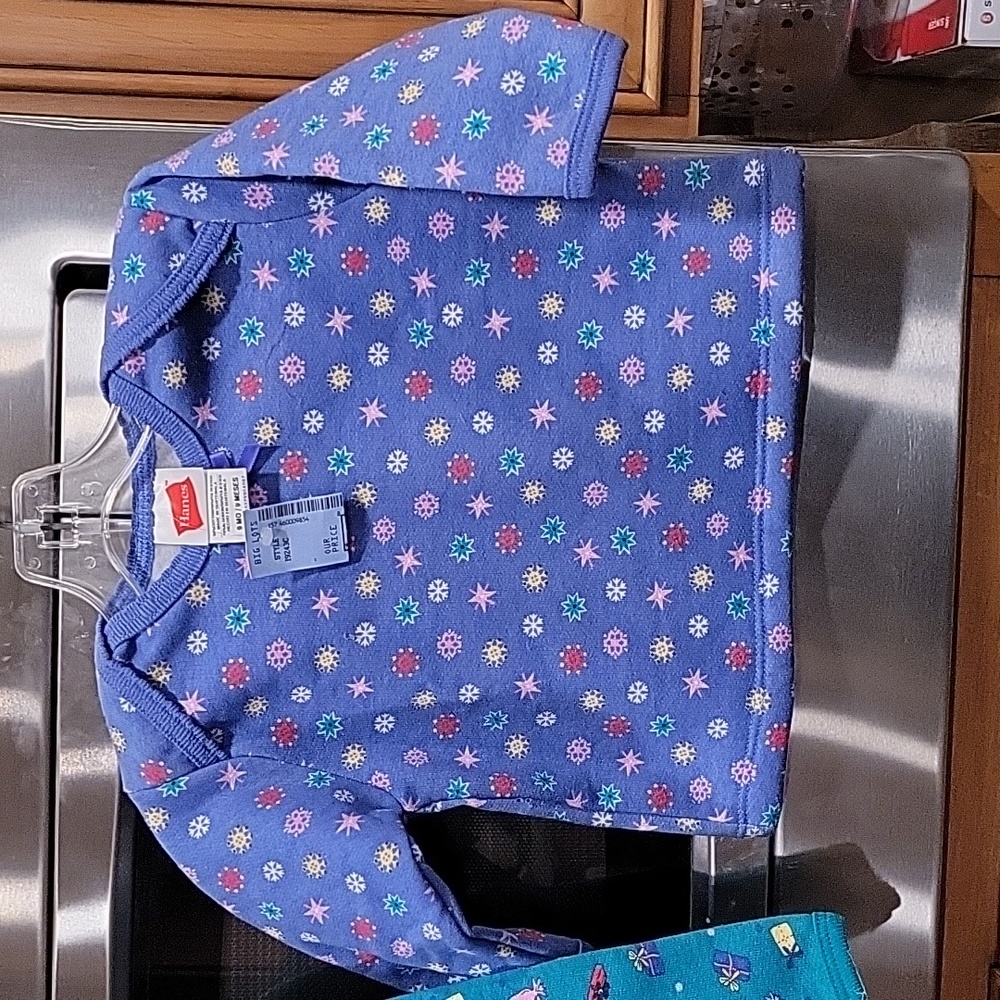 Children's sweatshirt nine months